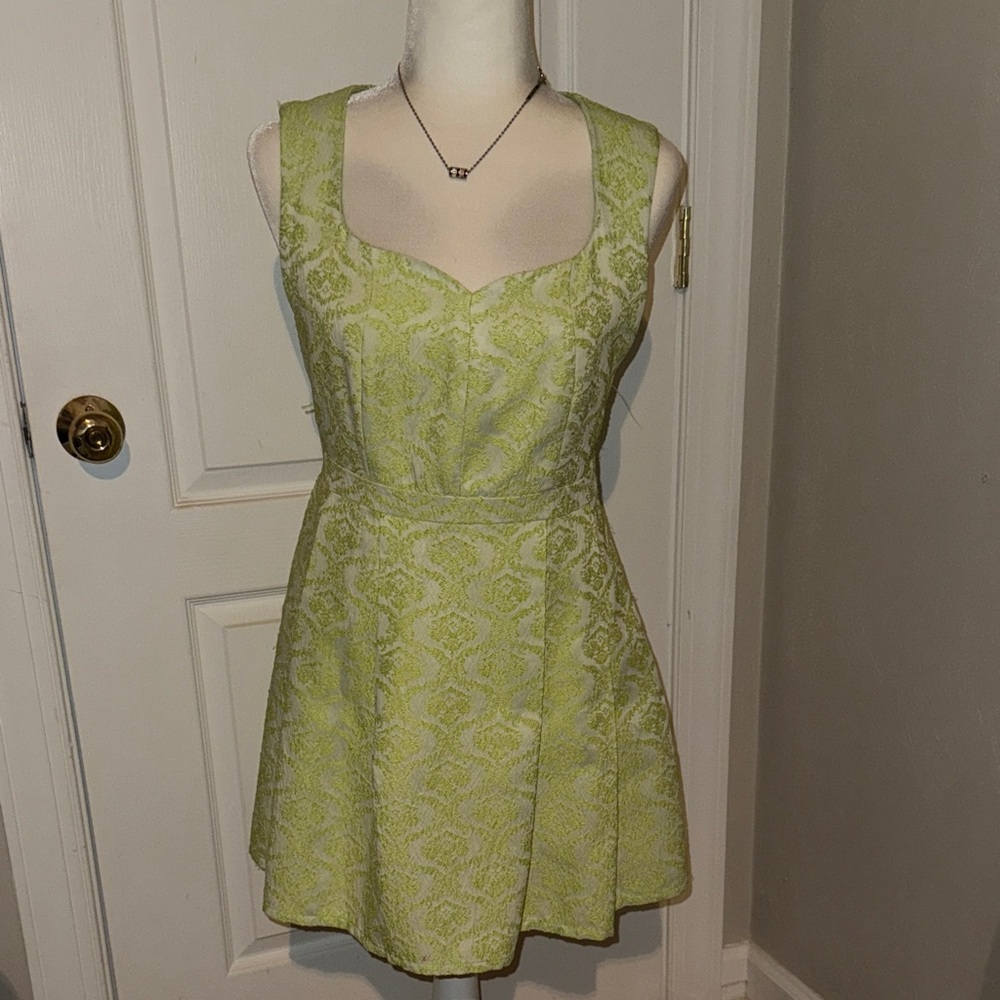 Chic Lime Green Patterned Mini Dress - image 1